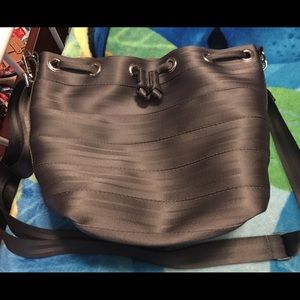 Harvey’s Seatbelt Park Hopper Purse